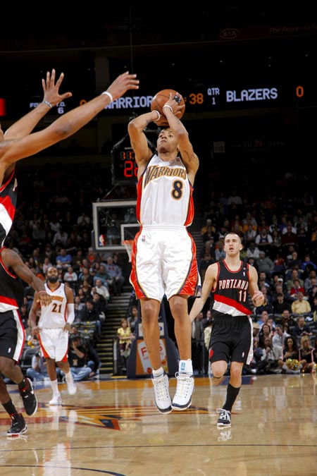 欧文右膝十 欧文右膝十