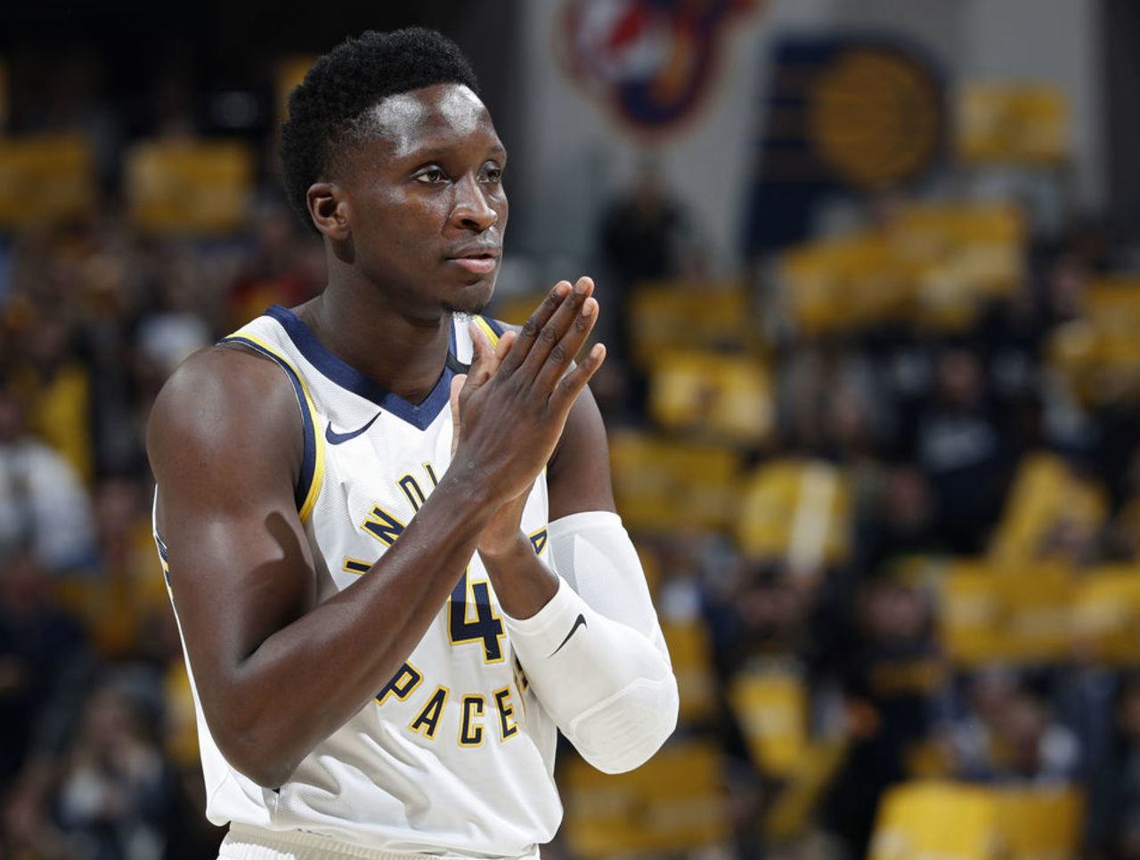 由于薪资纠 由于薪资纠