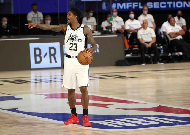 这张图片中 这张图片中