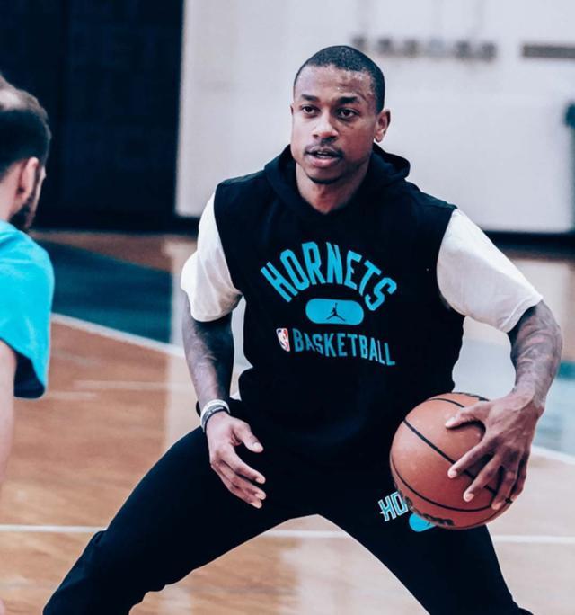 体育NBA校园篮球联赛大湾区站圆满落幕