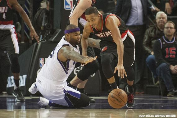 球员需要在 球员需要在