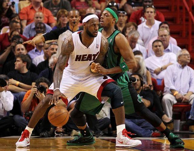 [中超]海港继续连胜 泰山客场完胜扭转局势.