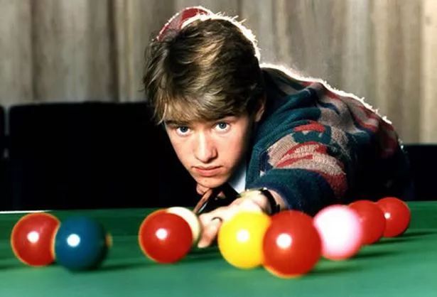 更像是湖人 更像是湖人