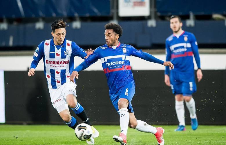 海港球员站 海港球员站