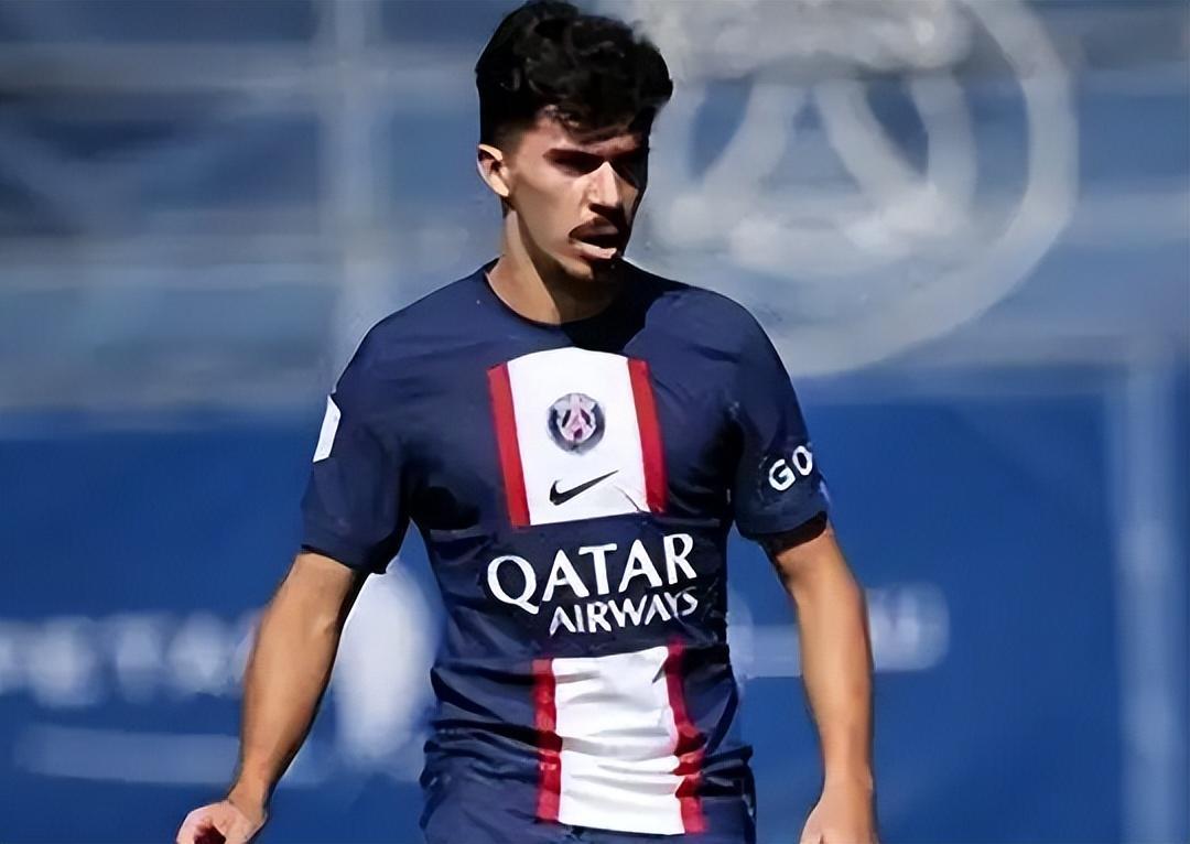 签约在两窗 签约在两窗